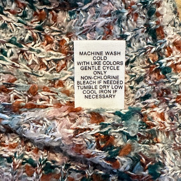 Christmas cozy sweater. Red, green and white from Adyson Parker; XS fits like S - Picture 7 of 7